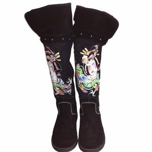 Ed Hardy Snowblazer Black Suede Geisha Boots